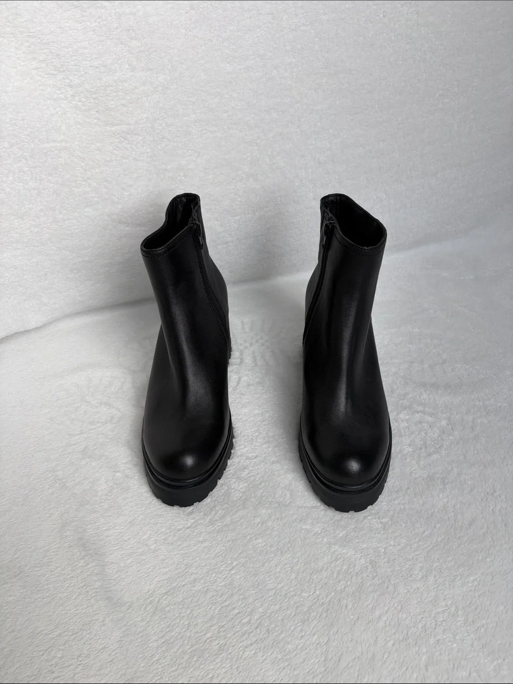 NWOB Jeffrey Campbell Black Leather Tracker Block Heel Ankle Boots Size 10